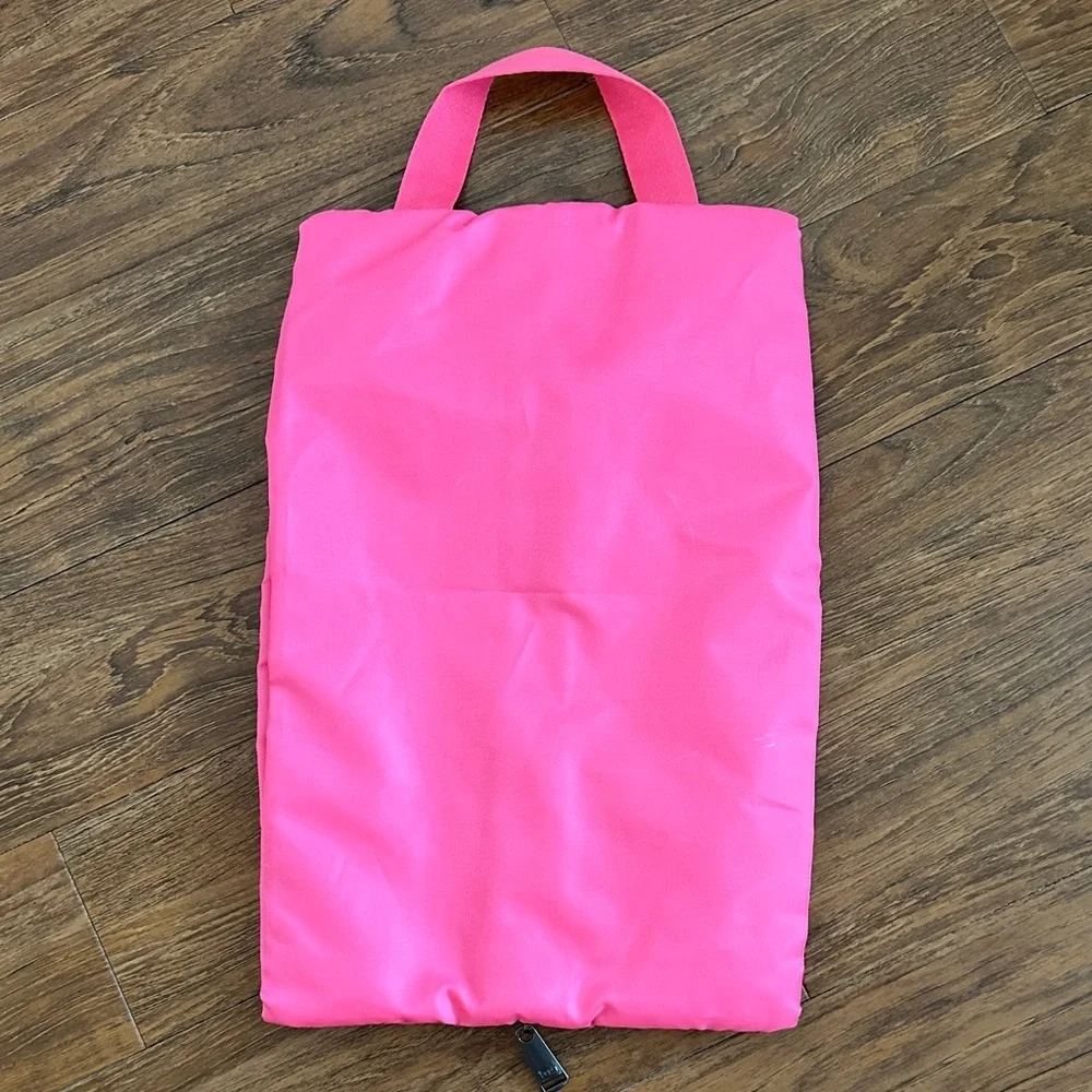 Lug Hot Styling Tool Case in Magenta